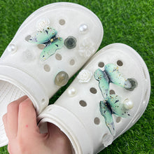 Load image into Gallery viewer, Shoe Flowers, Shoe Buckles, Shoe Face Decorations, Cross Shoe Accessories BS0003