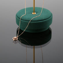 Load image into Gallery viewer, North Star Pendant Necklace N01589