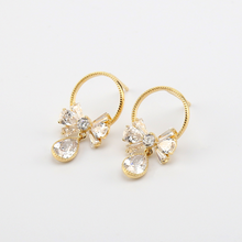 Load image into Gallery viewer, Sparkly Bow Stud Earrings E00951