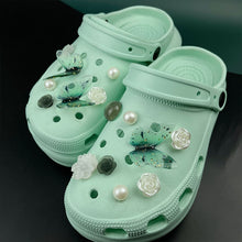 Load image into Gallery viewer, Shoe Flowers, Shoe Buckles, Shoe Face Decorations, Cross Shoe Accessories BS0003
